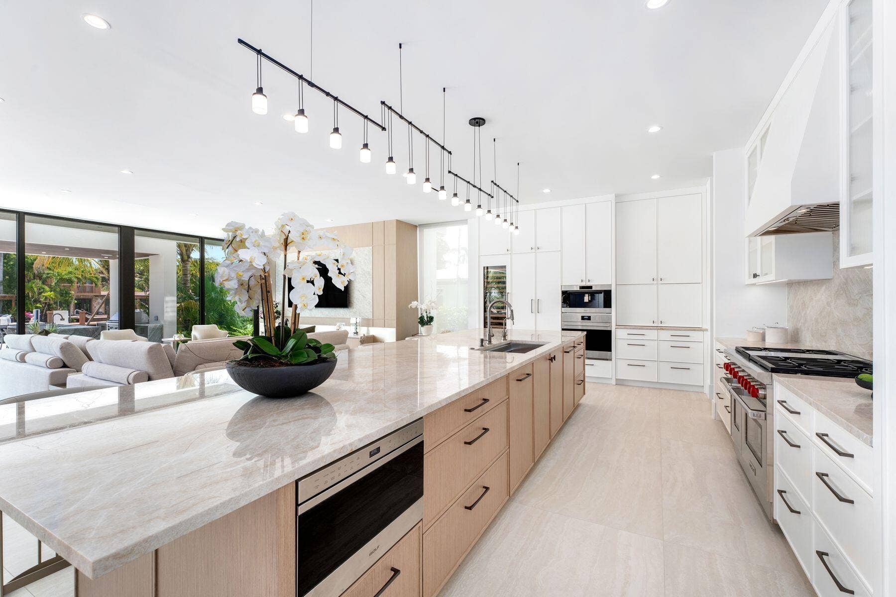 mls_2400 Barcelona Dr_1oakstudios_28
