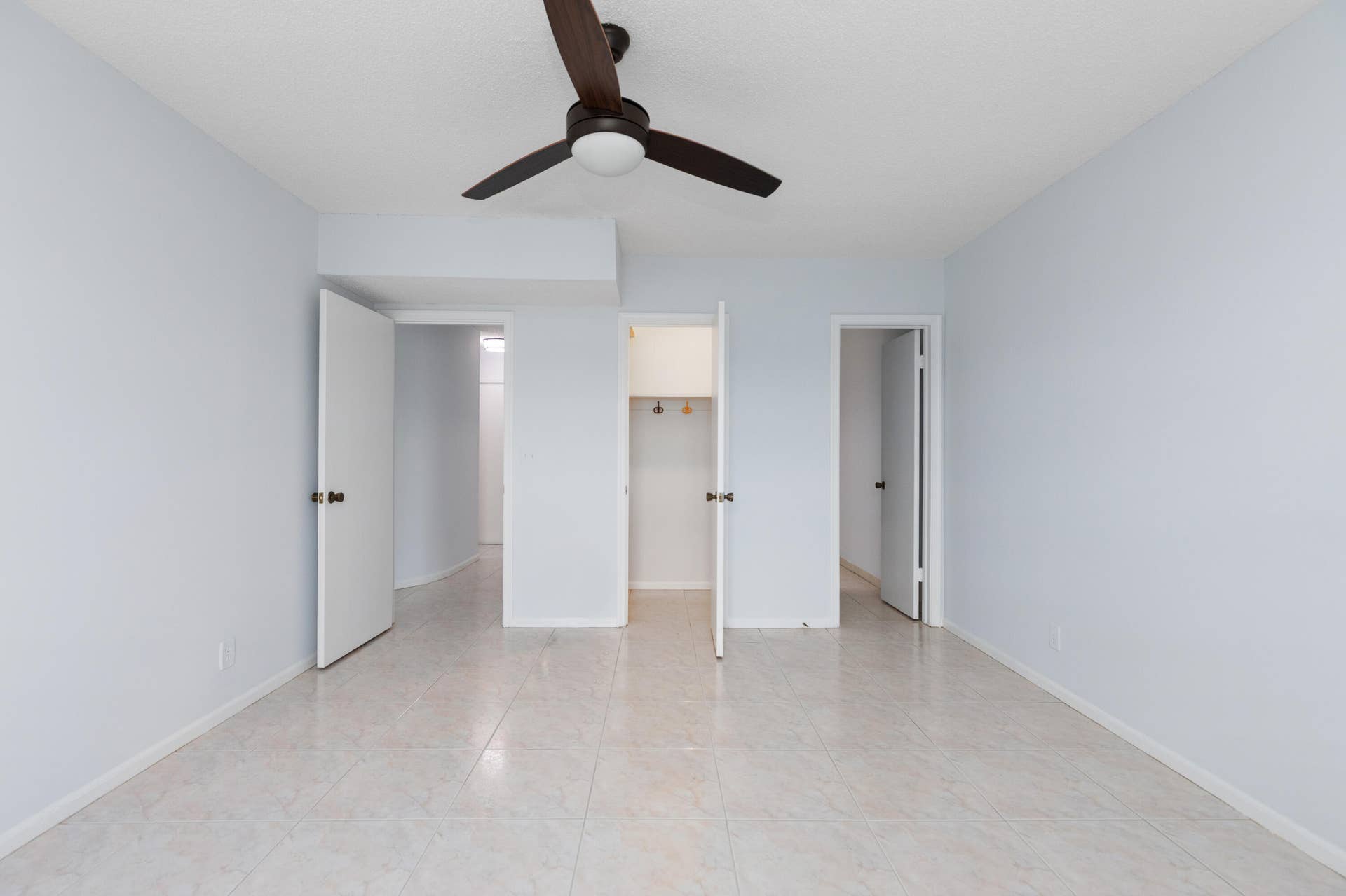 2261 NE 67th Street, #1826, Fort Lauderdale, FL 33308 1I6A4739