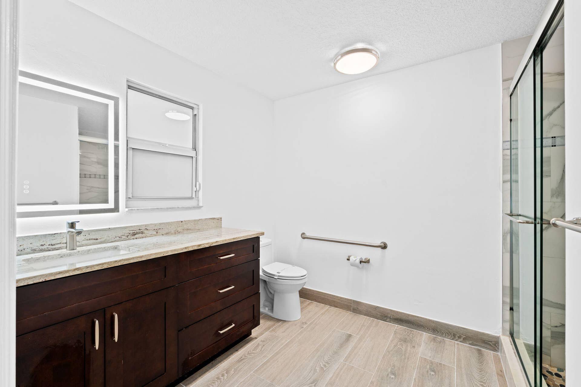 22-web-or-mls-A7405829