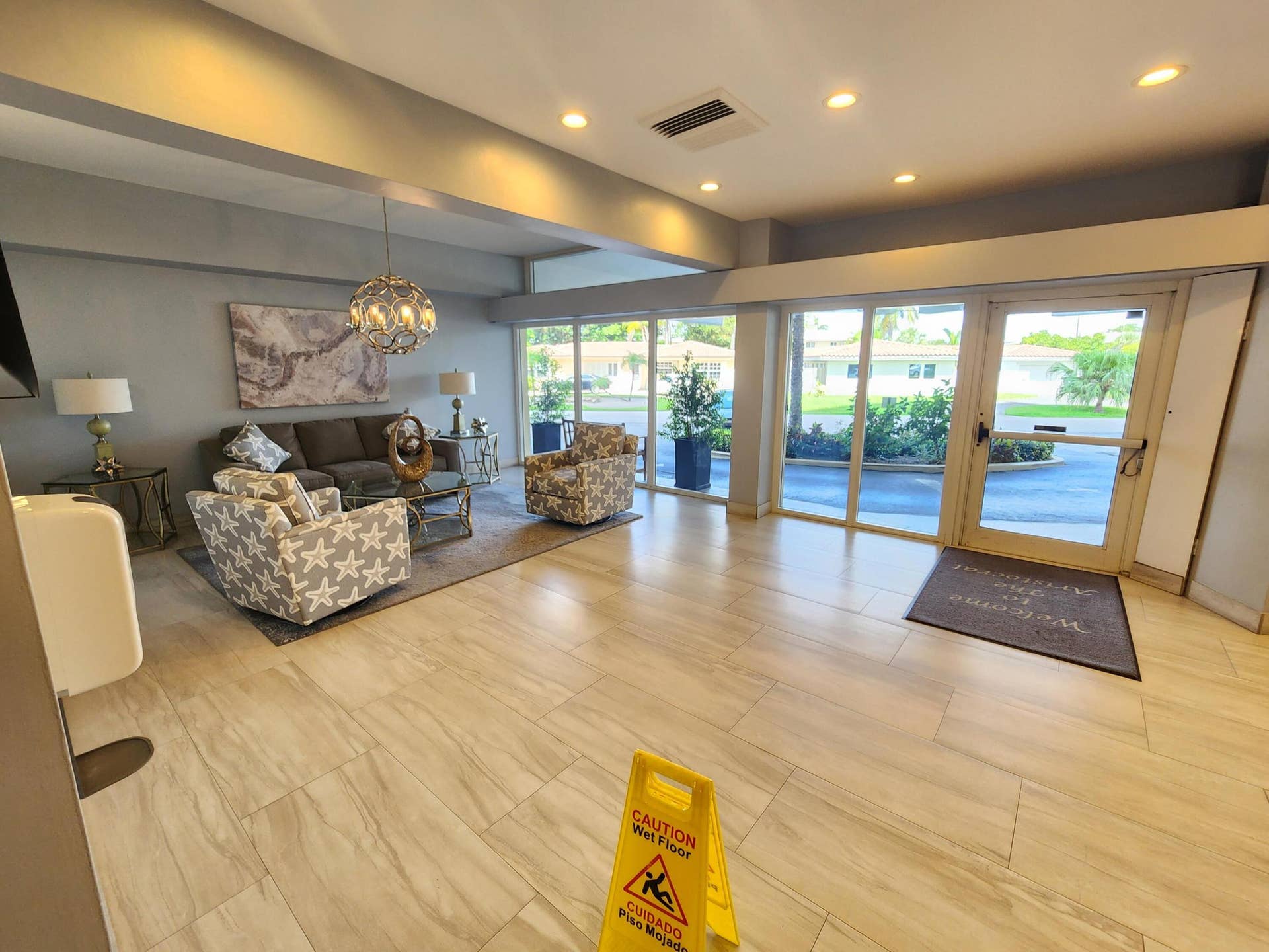 1200 HIBISCUS Avenue, #1006, Pompano Beach, FL 33062 20260710_112631