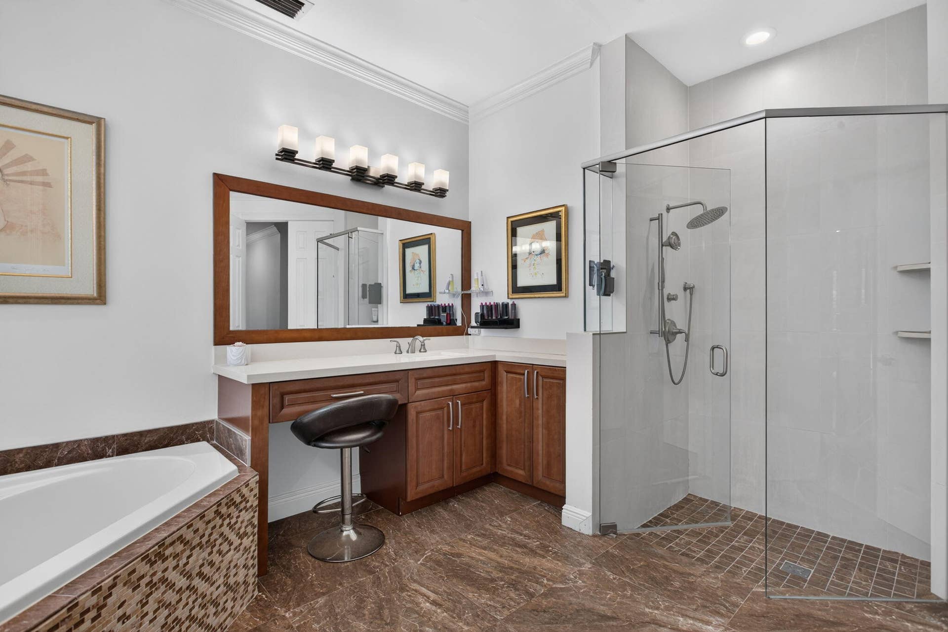 577 NW 120TH Drive, Coral Springs, FL 33071 Renovated primary bathroom