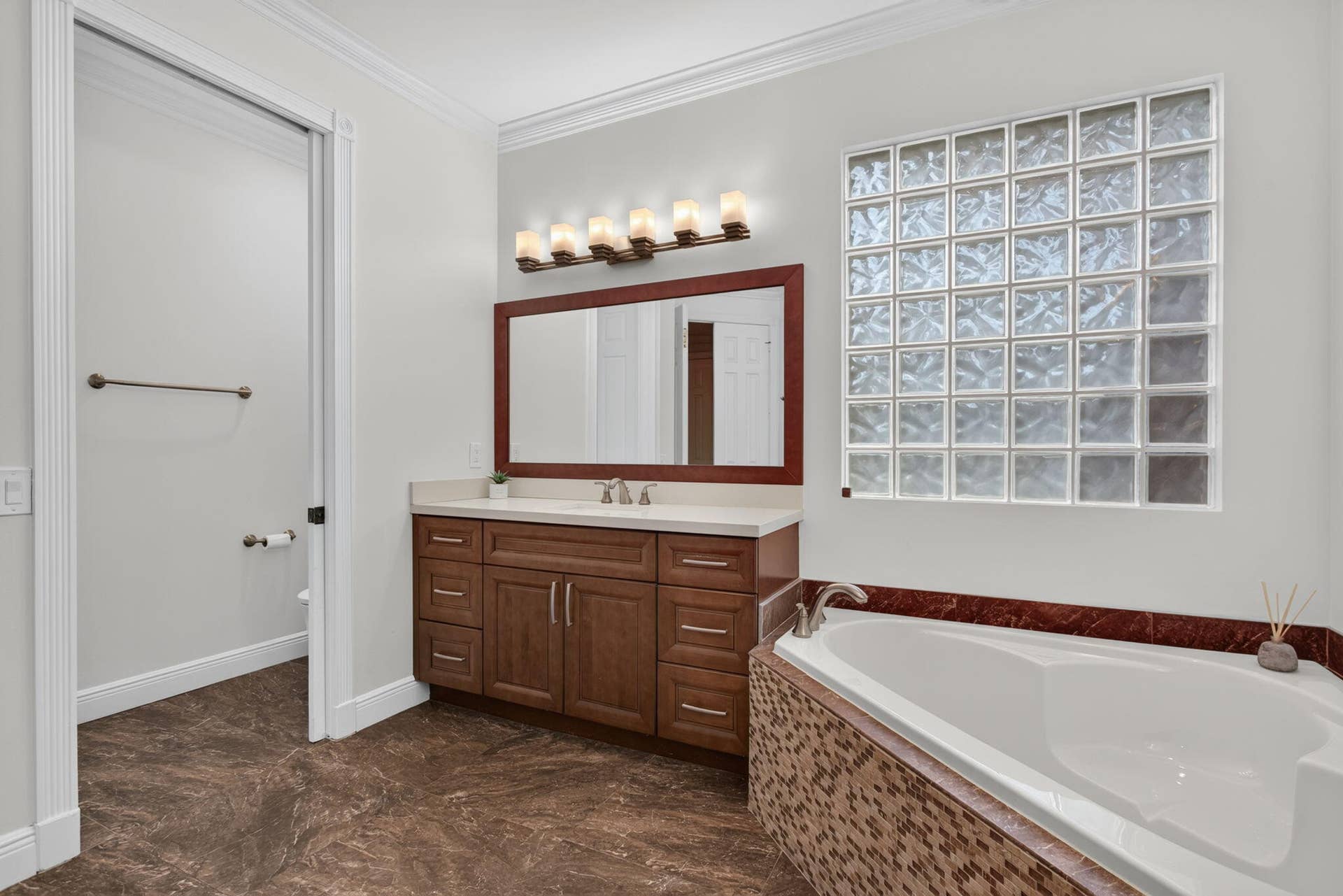 577 NW 120TH Drive, Coral Springs, FL 33071 Renovated primary bathroom