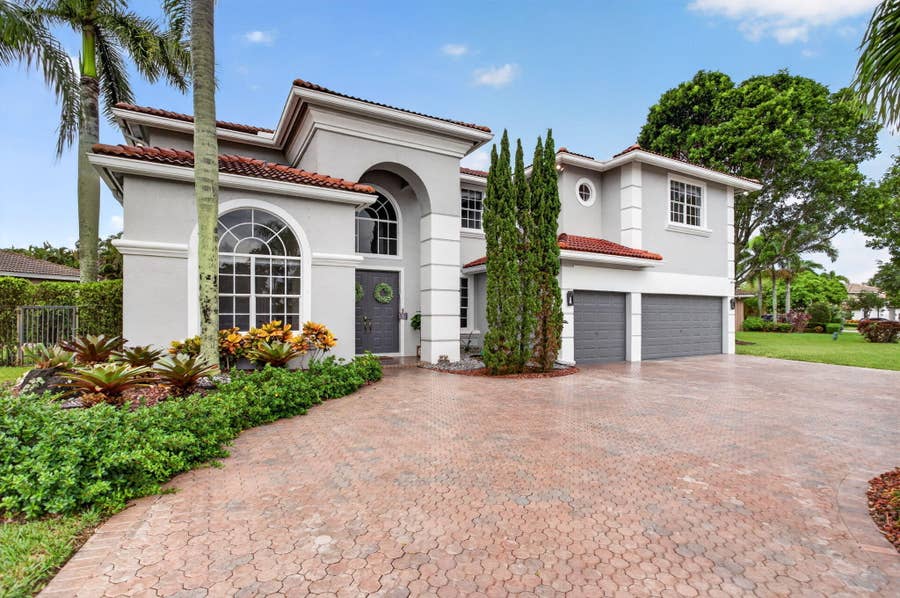 Property photo for 577 NW 120TH Drive, Coral Springs, FL