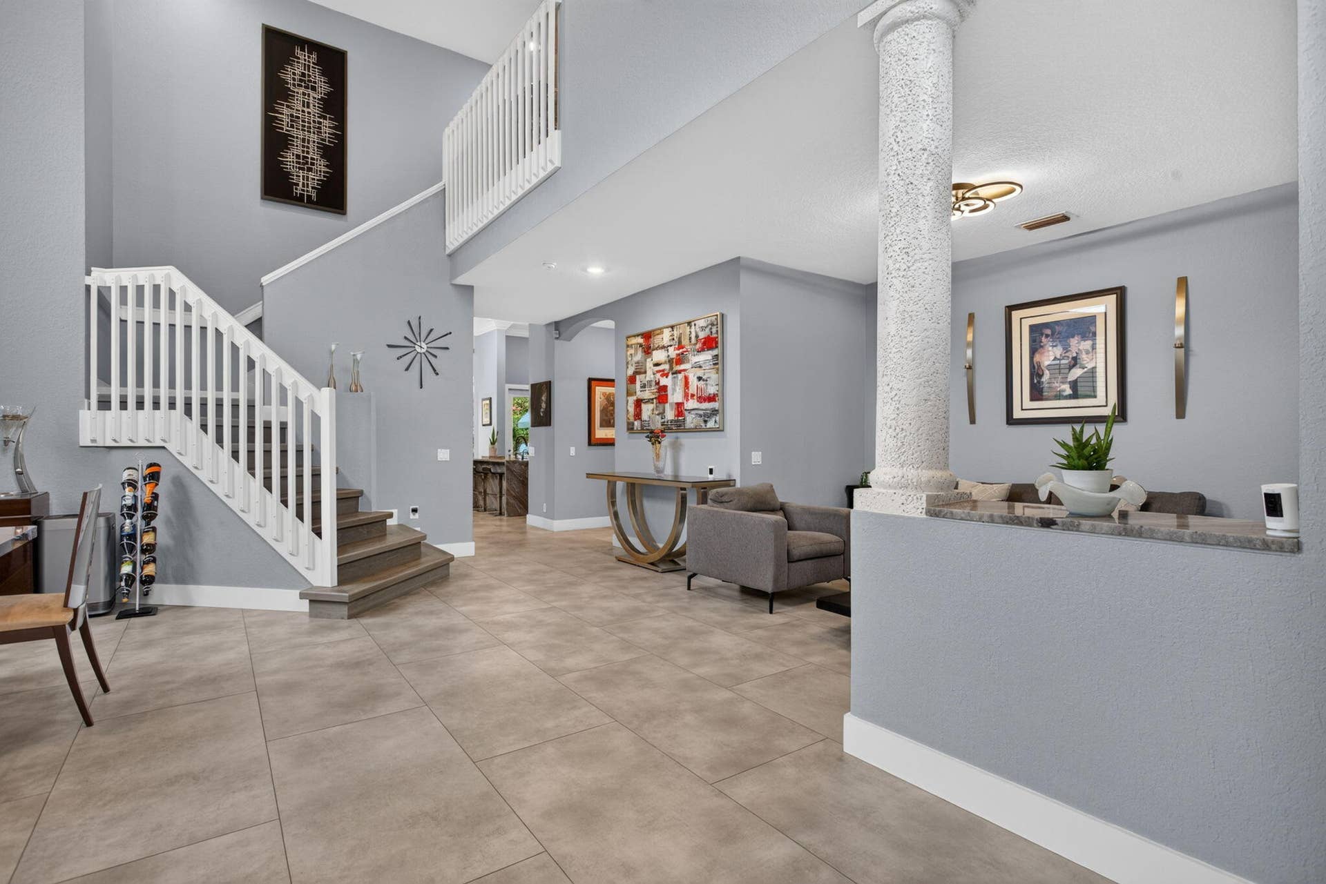 577 NW 120TH Drive, Coral Springs, FL 33071 Grand entry and foyer