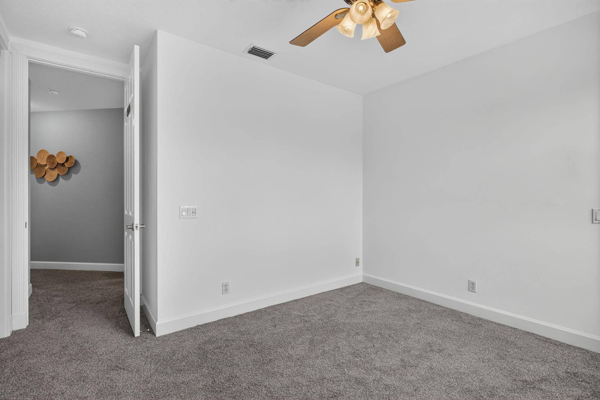 577 NW 120TH Drive, Coral Springs, FL 33071 Third bedroom with walk-in closet