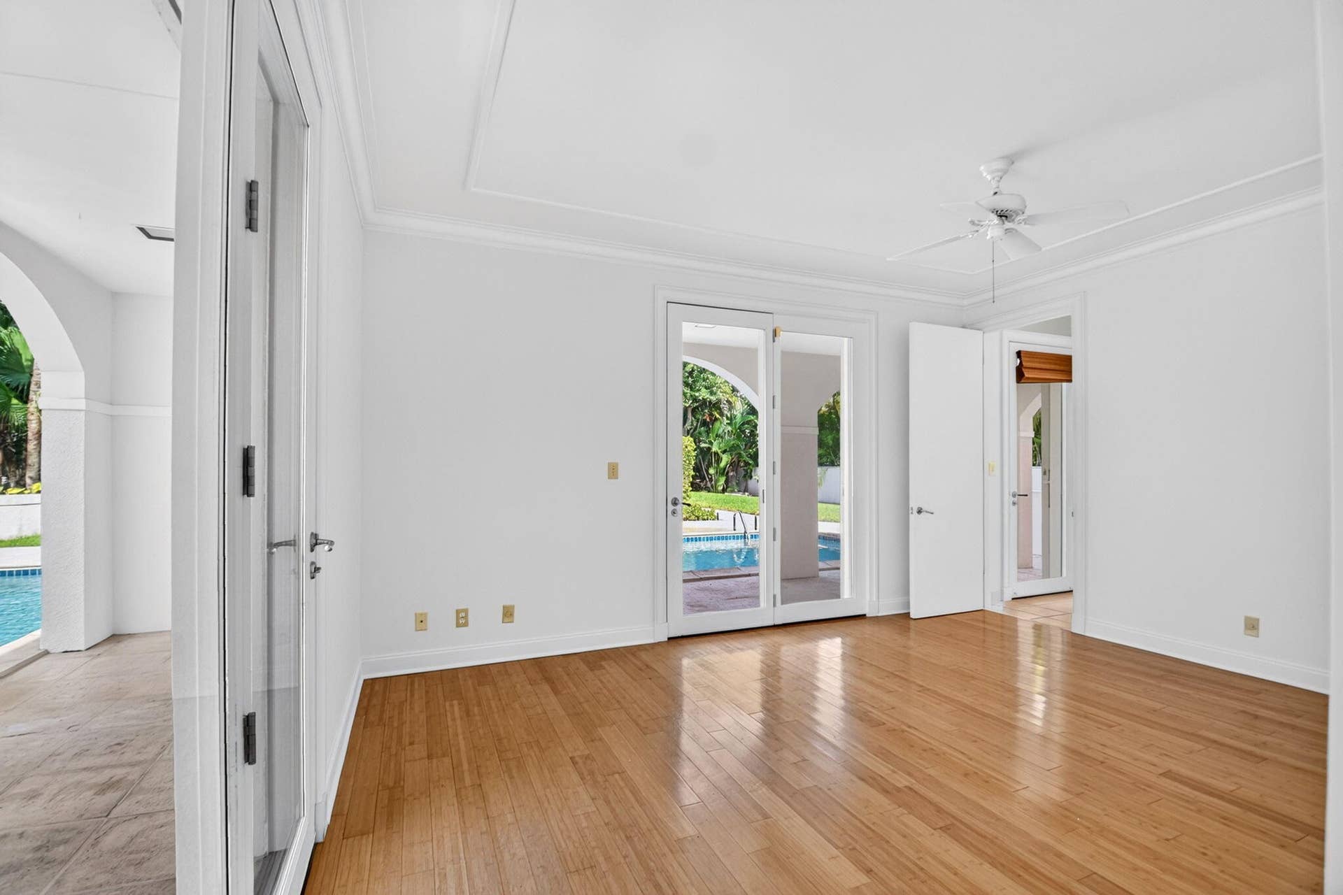 5011 S FLAGLER Drive, West Palm Beach, FL 33405 First Floor Suite