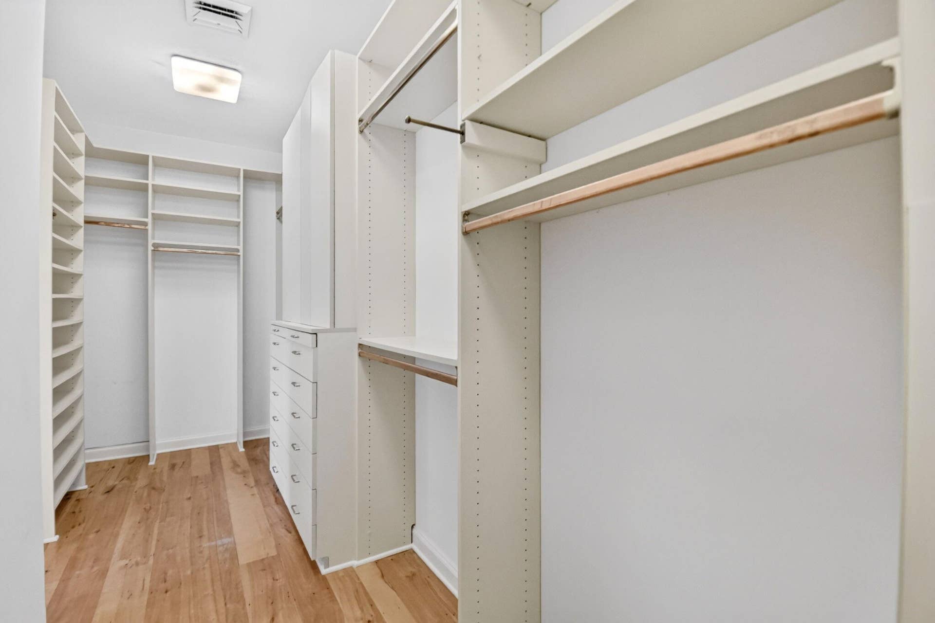 5011 S FLAGLER Drive, West Palm Beach, FL 33405 Primary Closet UP