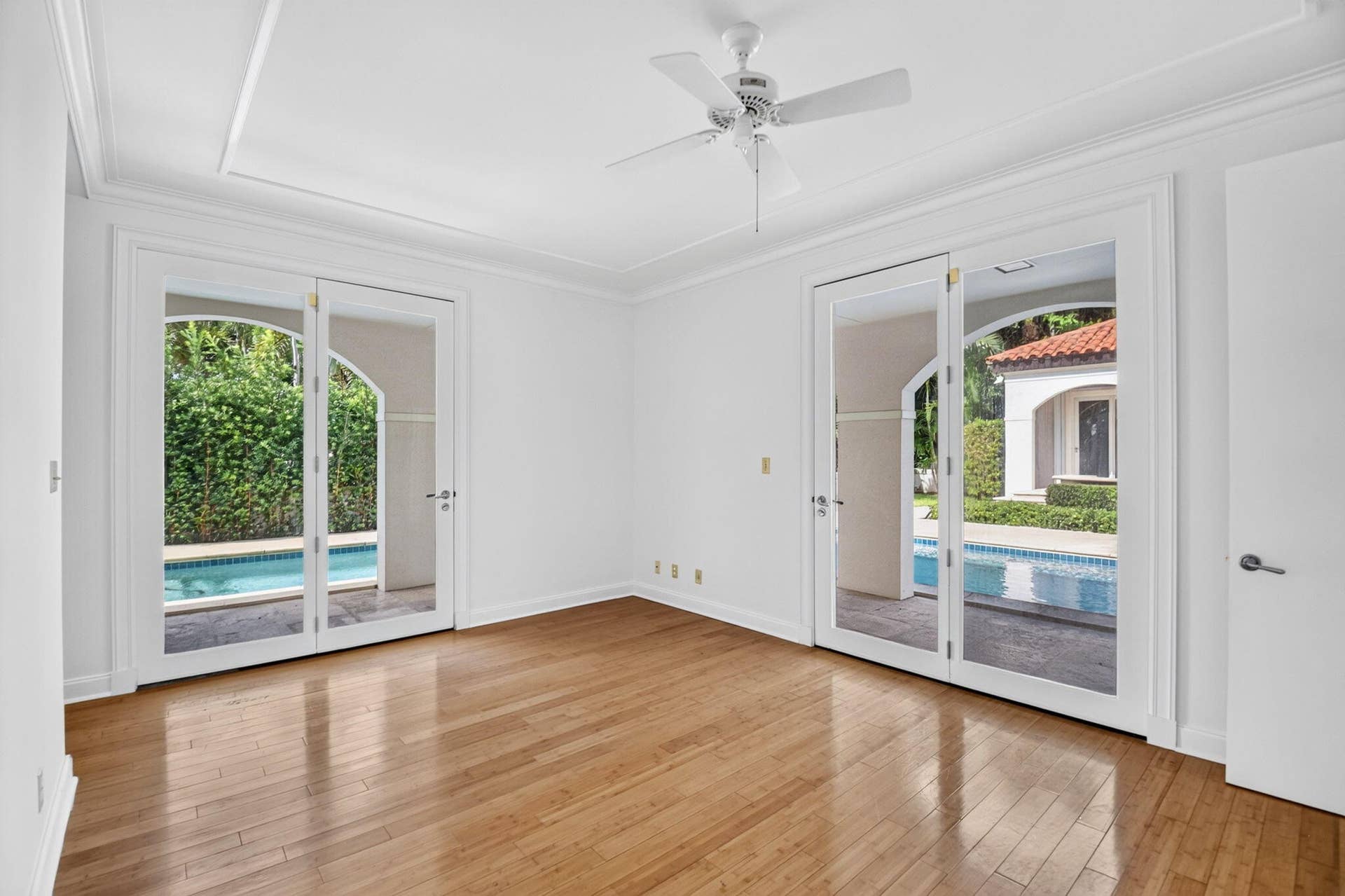 5011 S FLAGLER Drive, West Palm Beach, FL 33405 First Floor Suite