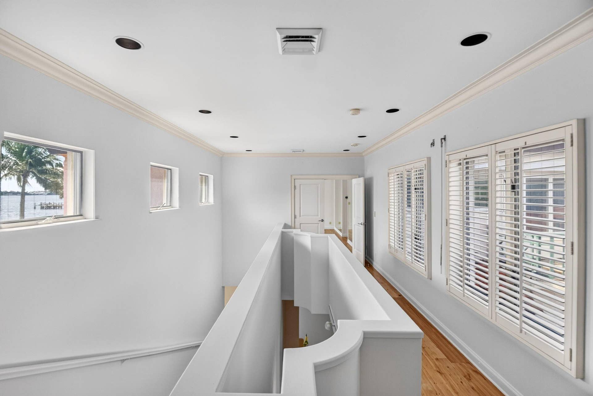 5011 S FLAGLER Drive, West Palm Beach, FL 33405 Second Floor Area
