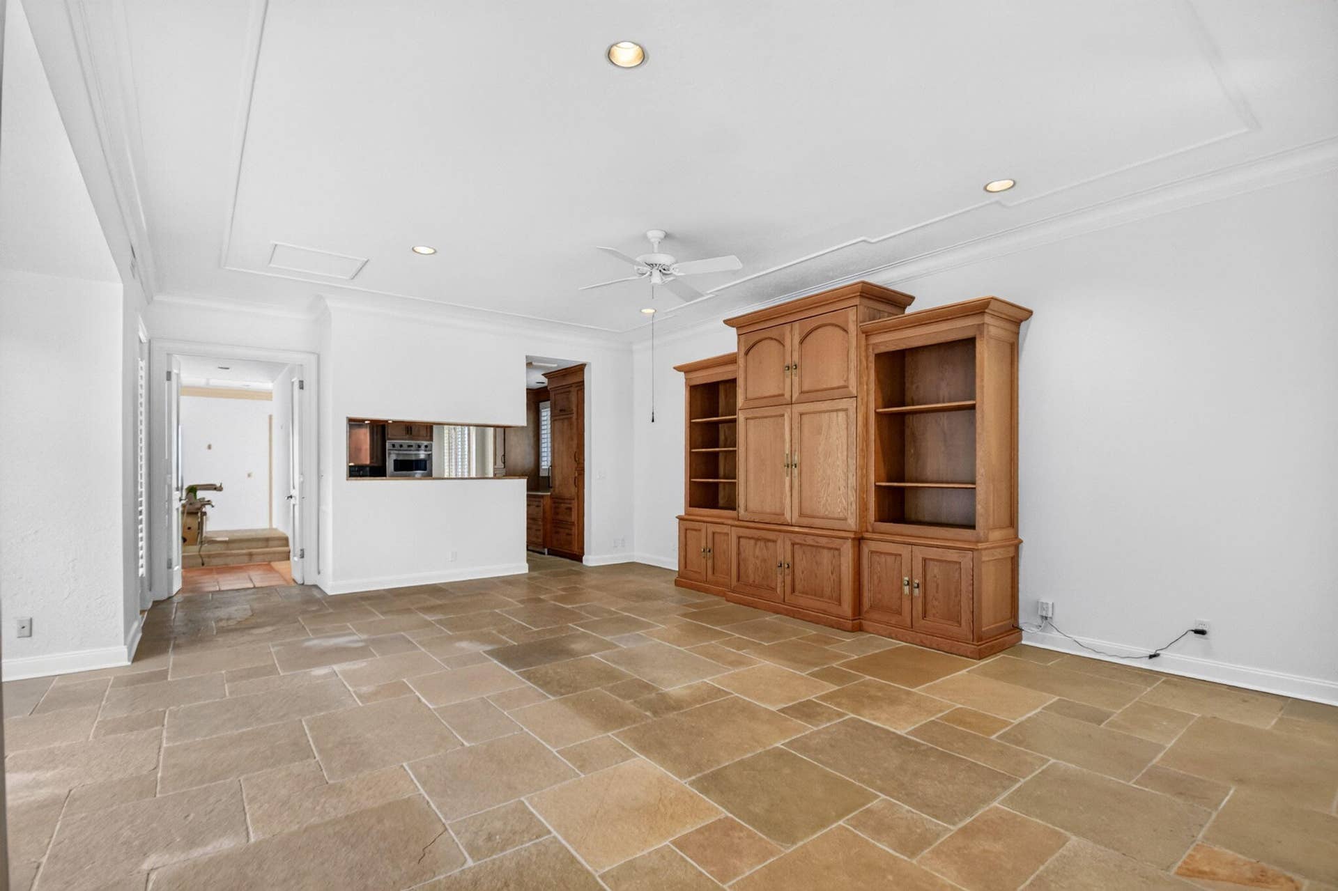 5011 S FLAGLER Drive, West Palm Beach, FL 33405 Family Room