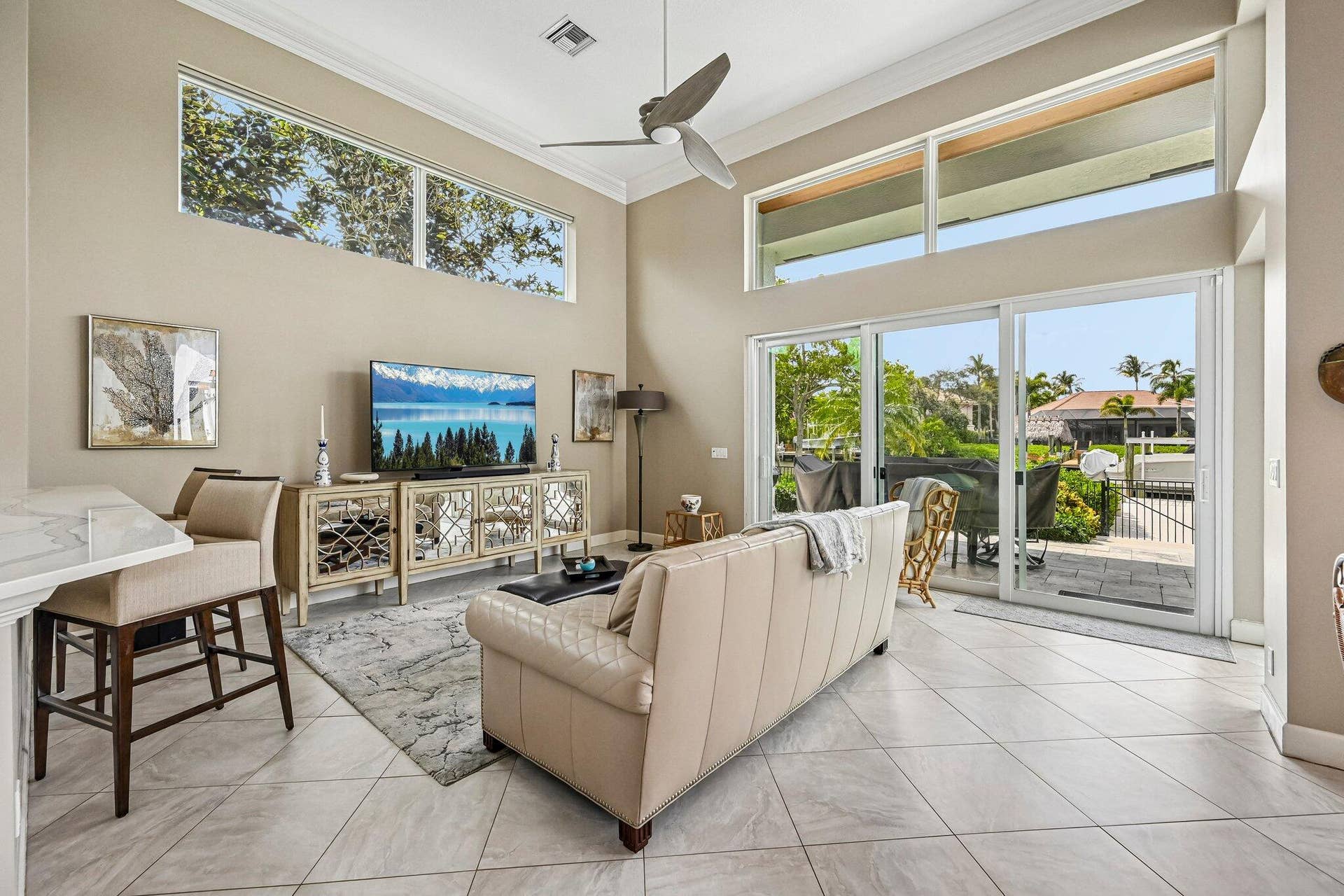 8651 SE Somerset Island Way, Jupiter, FL 33458 Living Area
