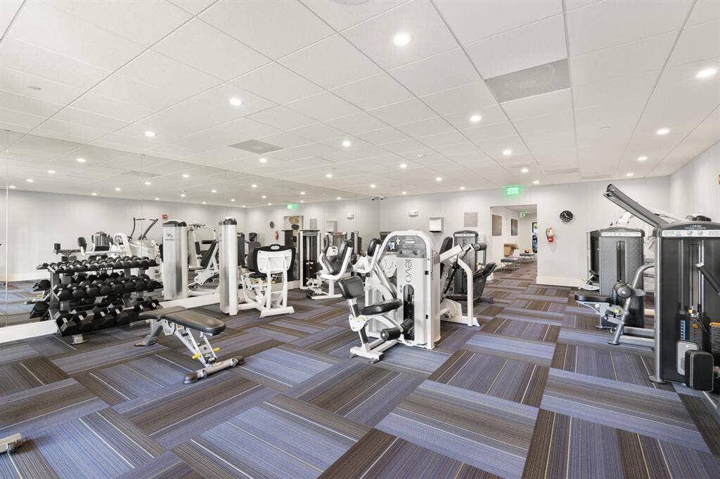 7290 KINGHURST Drive, #106, Delray Beach, FL 33446 20240205221550766345000000-o
