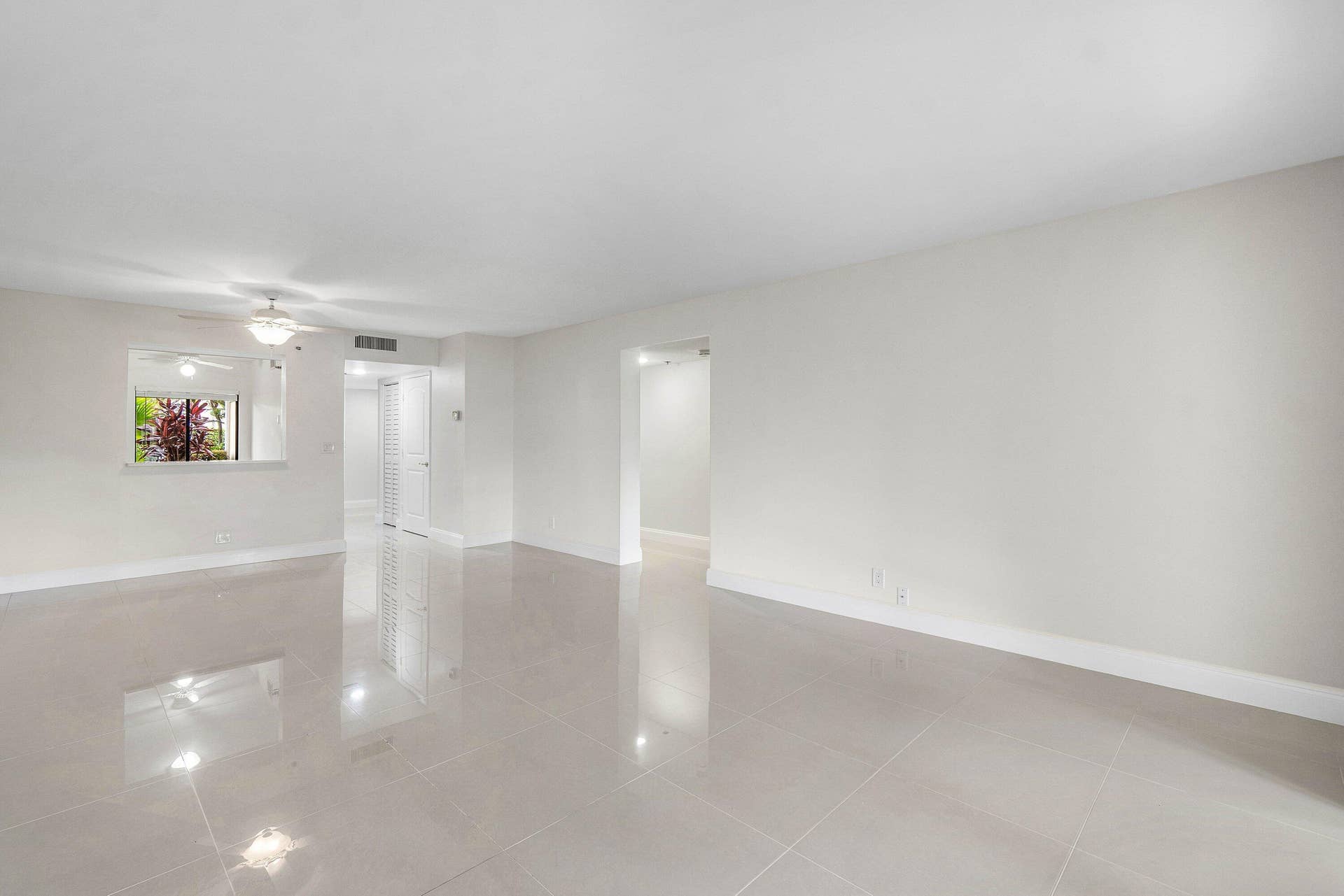 7290 KINGHURST Drive, #106, Delray Beach, FL 33446 013-7290KinghurstDrive-106-DelrayBeach-F
