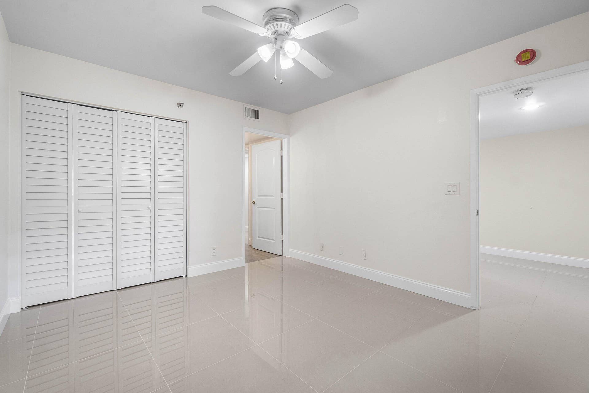 7290 KINGHURST Drive, #106, Delray Beach, FL 33446 025-7290KinghurstDrive-106-DelrayBeach-F