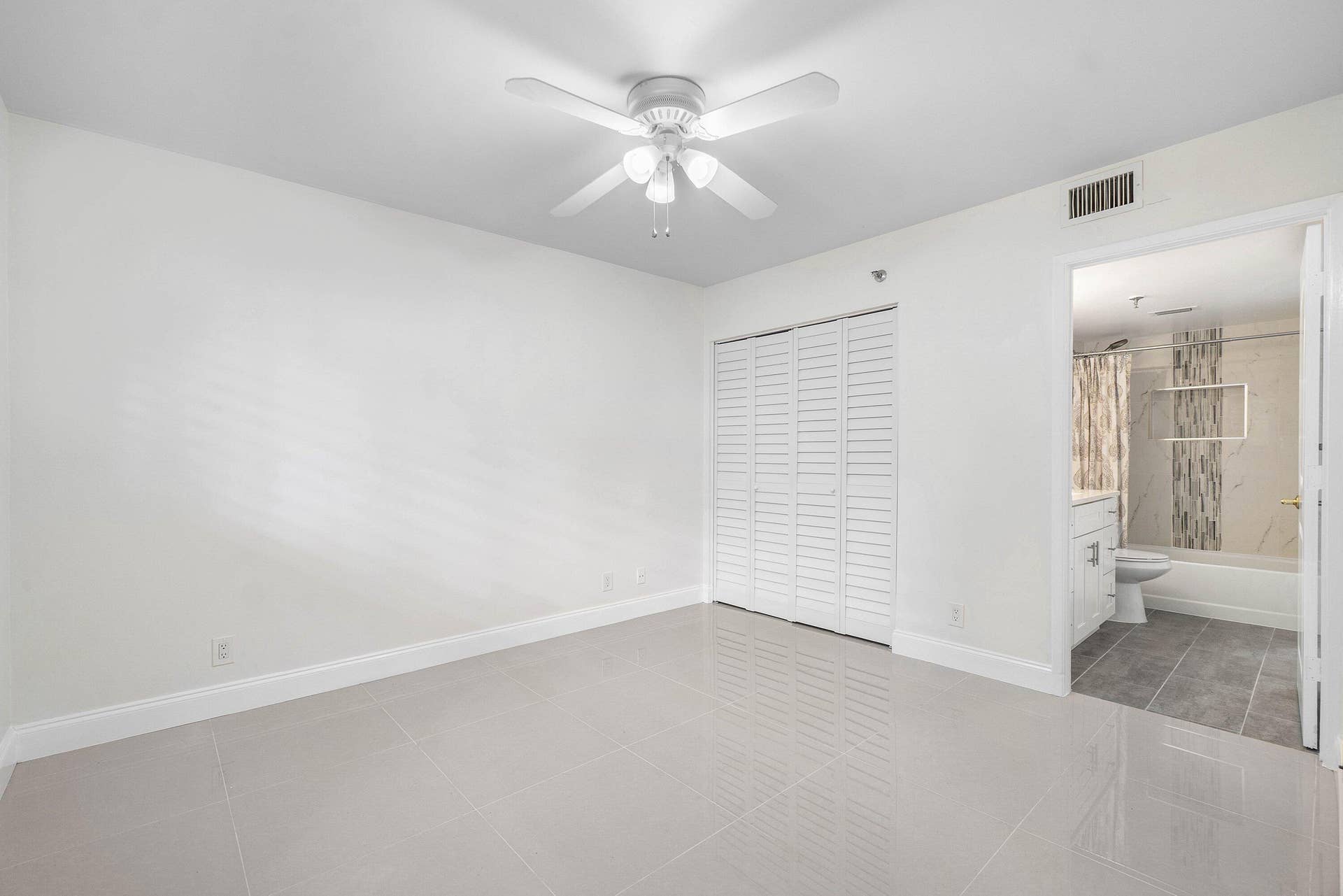 7290 KINGHURST Drive, #106, Delray Beach, FL 33446 023-7290KinghurstDrive-106-DelrayBeach-F