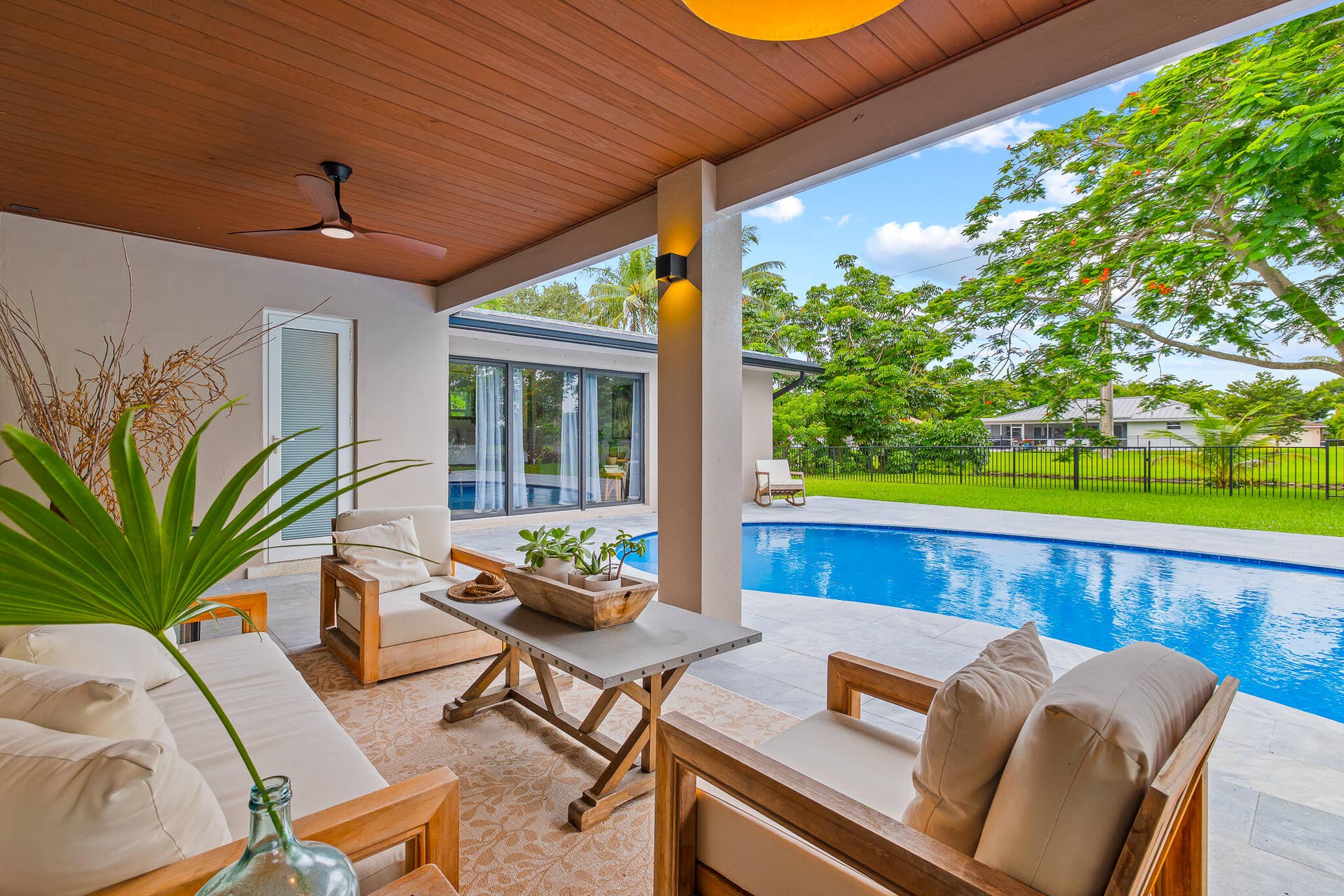 841 NW 75TH Terrace, Plantation, FL 33317 841 NW 75th Terrace Plantation-10