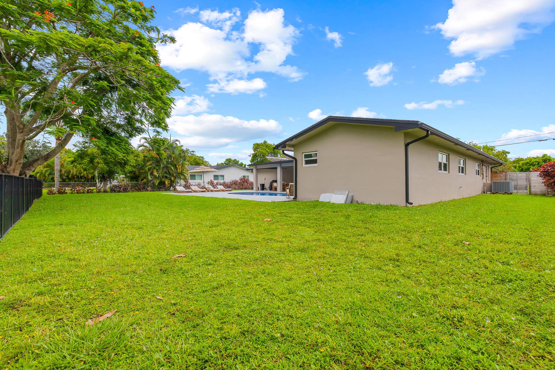 841 NW 75TH Terrace, Plantation, FL 33317 841 NW 75th Terrace Plantation-13