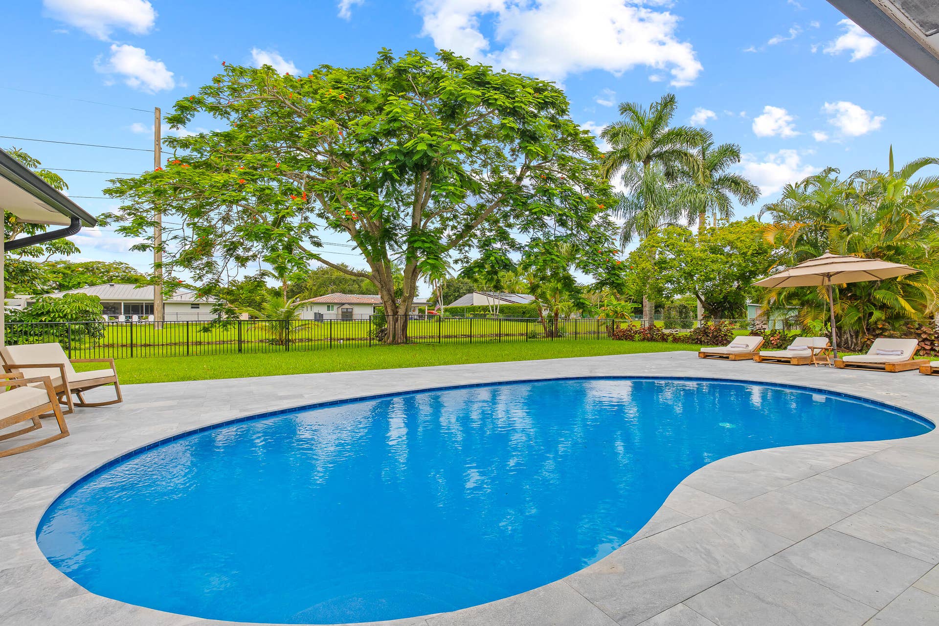 841 NW 75TH Terrace, Plantation, FL 33317 841 NW 75th Terrace Plantation-12
