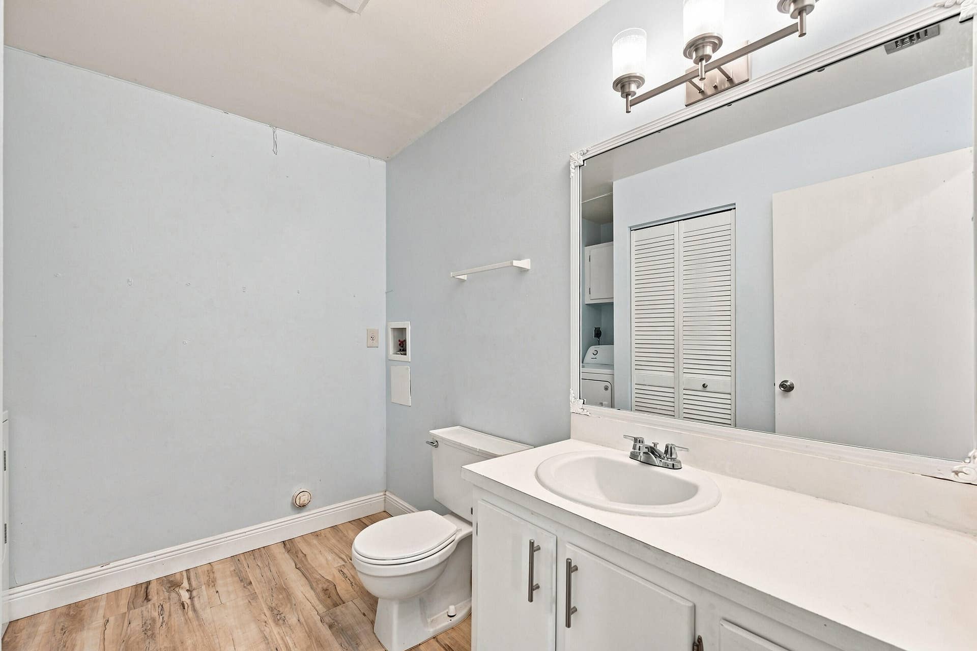 08_bathroom
