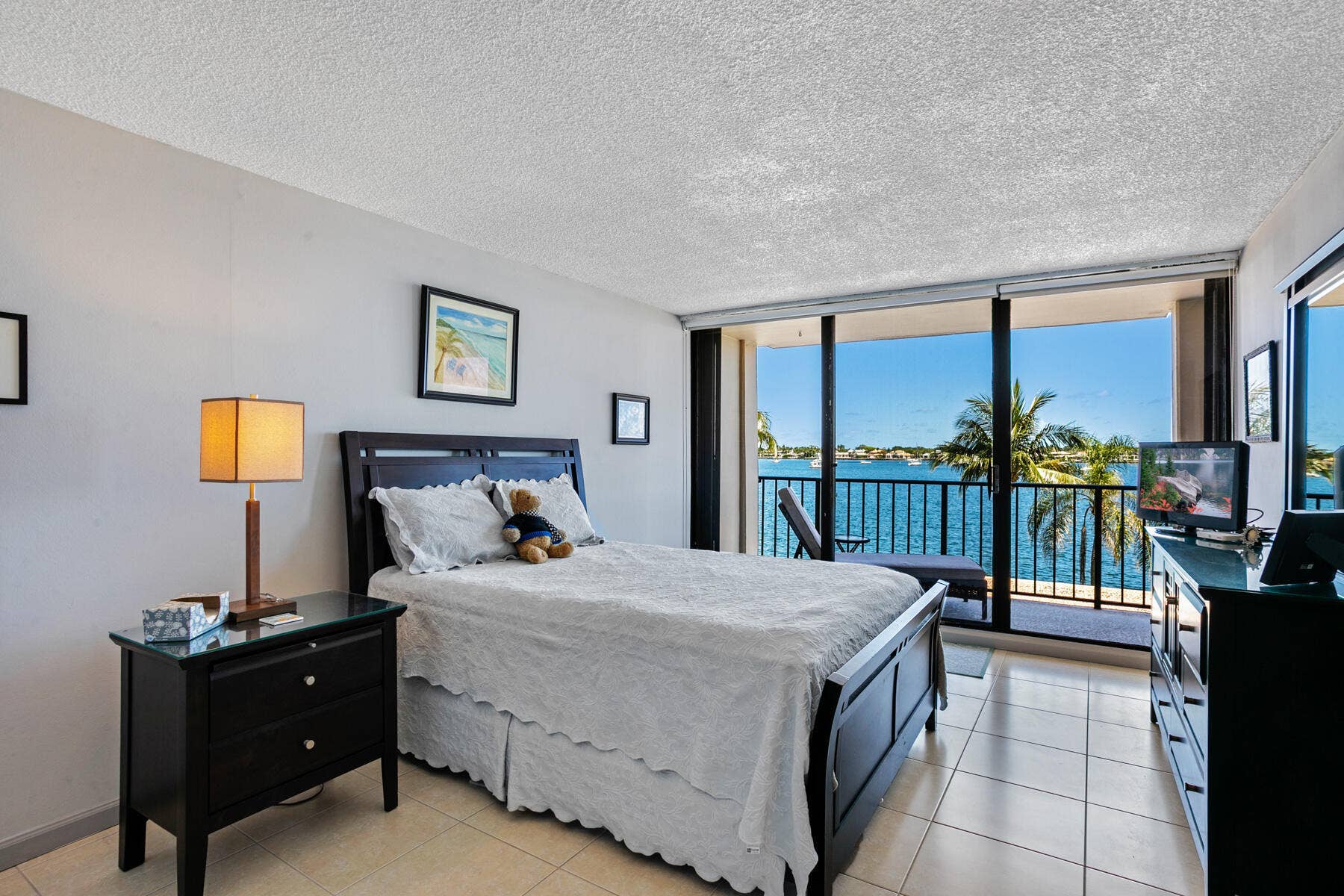 130 LAKESHORE Drive, #322, North Palm Beach, FL 33408 Primary Bedroom