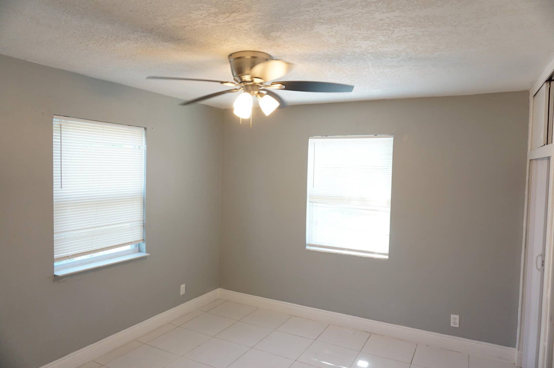 1456 W 29TH Street, #1, Riviera Beach, FL 33404 DSC07352