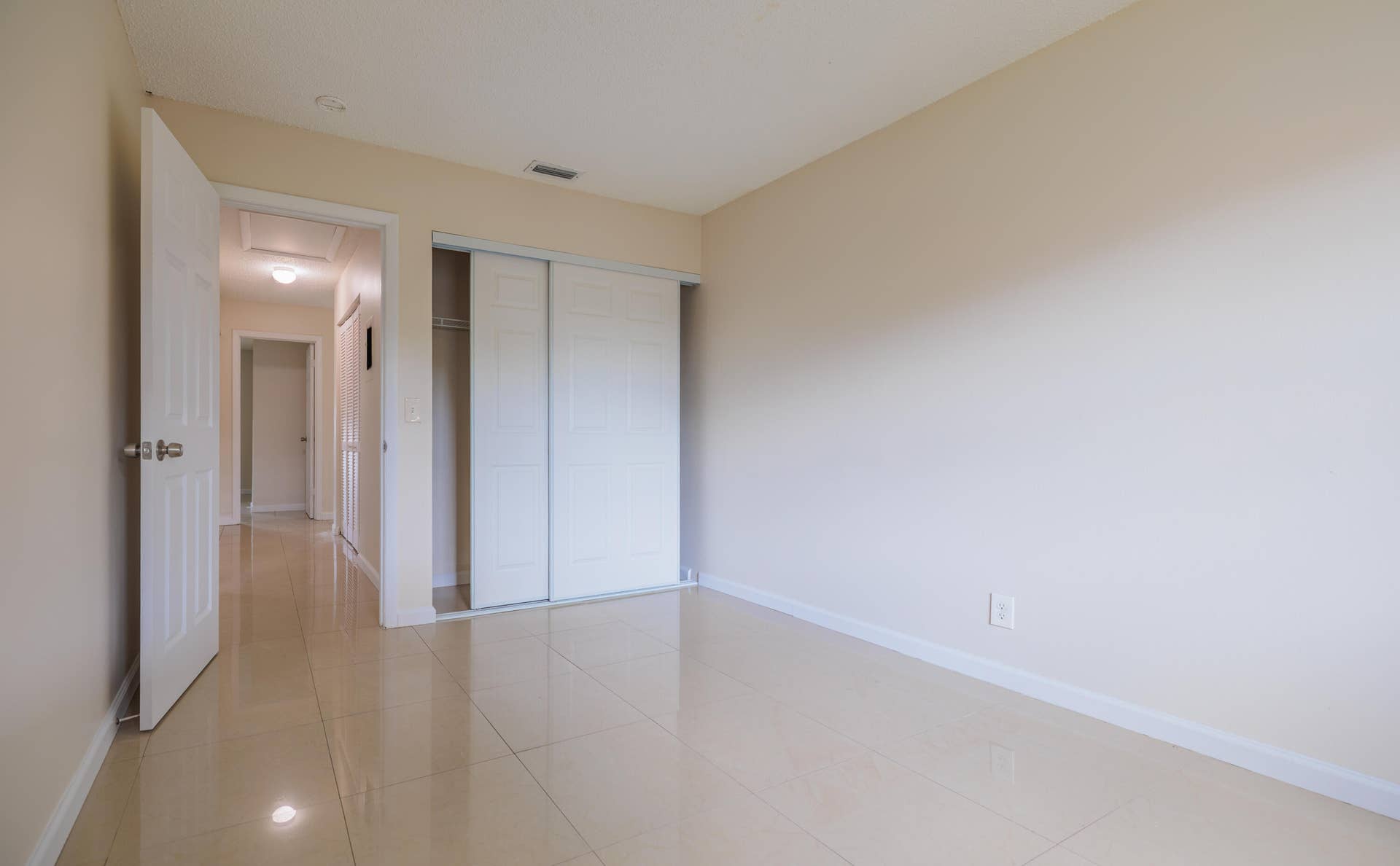 4755 ORLEANS Court, #B, West Palm Beach, FL 33415 4755 Orleans CT B-21