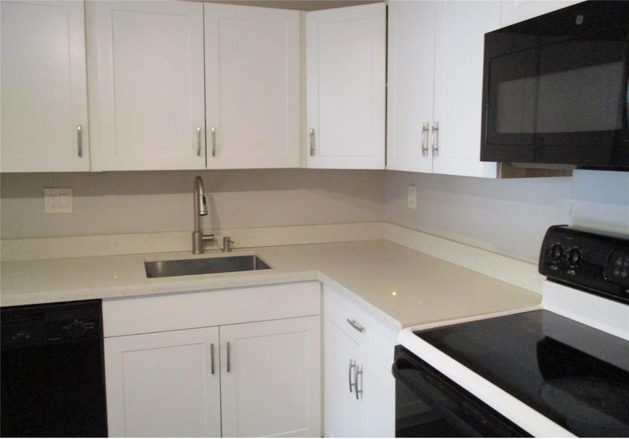 Property photo for 2731 TAFT Street, #201, Hollywood, FL