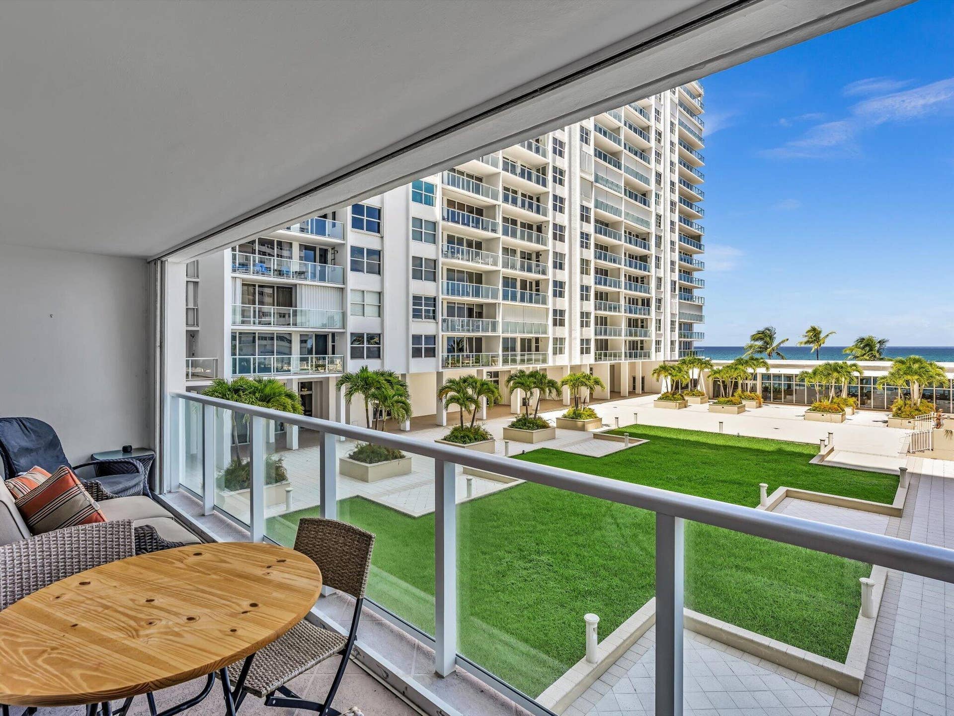 4300 N Ocean Boulevard, #2D, Fort Lauderdale, FL 33308 026-FPP00601 (5)