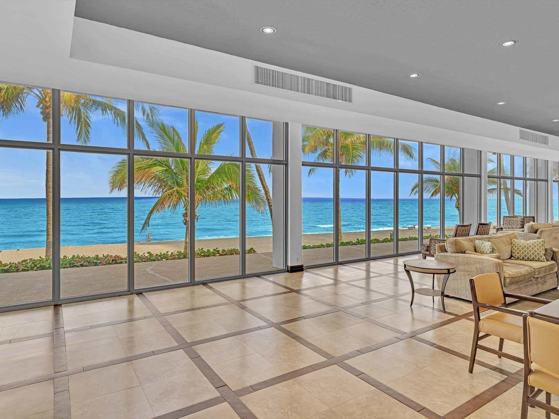 4300 N Ocean Boulevard, #2D, Fort Lauderdale, FL 33308 067-FPP00811