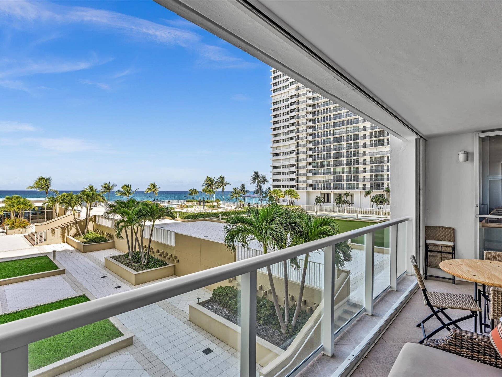 4300 N Ocean Boulevard, #2D, Fort Lauderdale, FL 33308 028-FPP00611