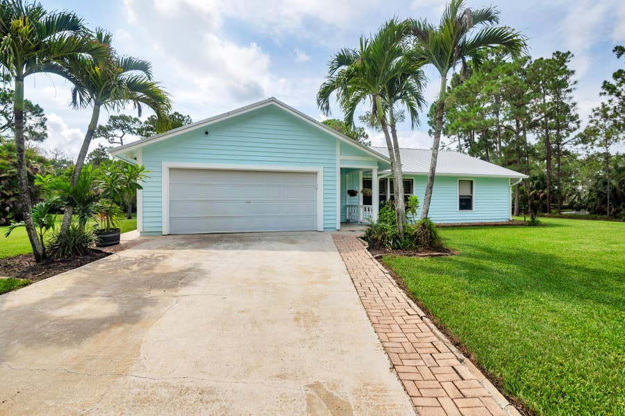 Property photo for 14654 Peace River Way, Palm Beach Gardens, FL