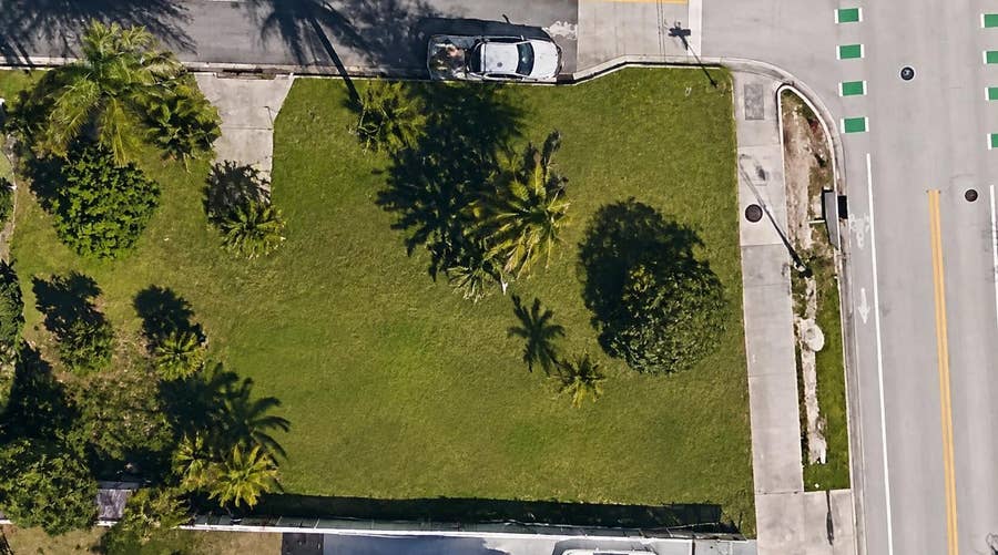 Property photo for 300 CHURCHILL Road, West Palm Beach, FL