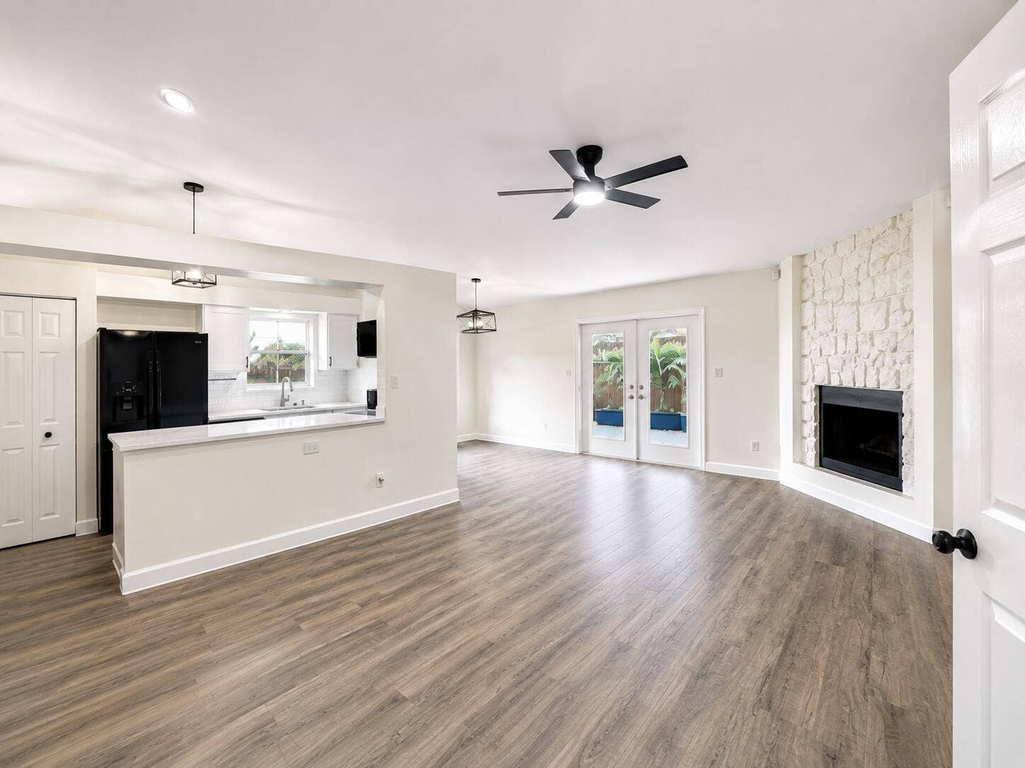 1228 Chippewa Street, Jupiter, FL 33458 52D1C64E-7A2F-4A17-AA8F-69C246F7A1D0