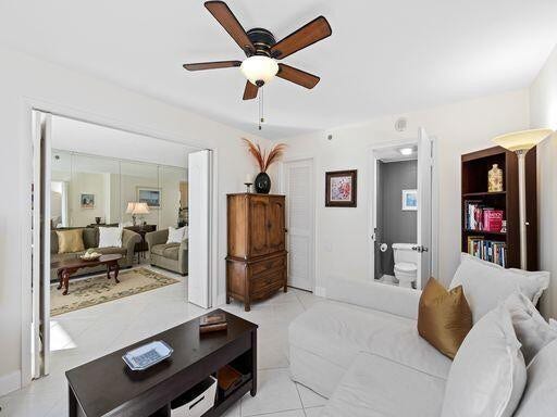 3221 S Ocean Boulevard, #405, Highland Beach, Highland Beach, FL 33487 Guest Room