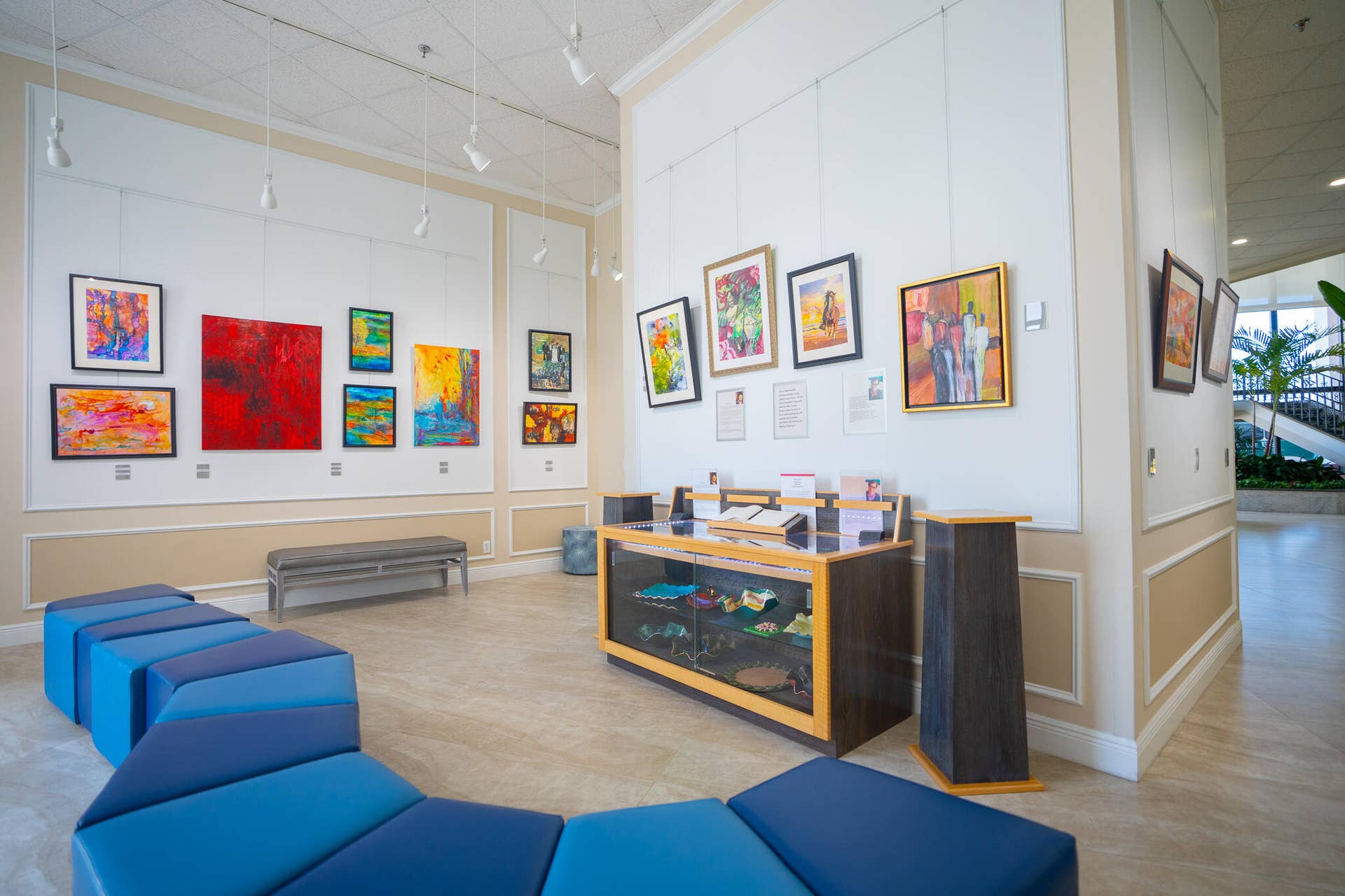 21 PRESCOTT B, Deerfield Beach, FL 33442 ART GALLERY-1