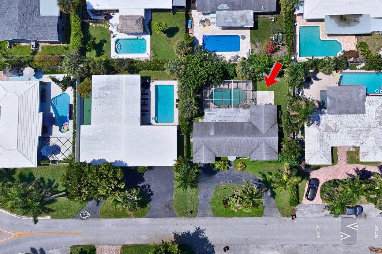 1261 SE 4TH Court, Deerfield Beach, FL 33441 1261 (23)