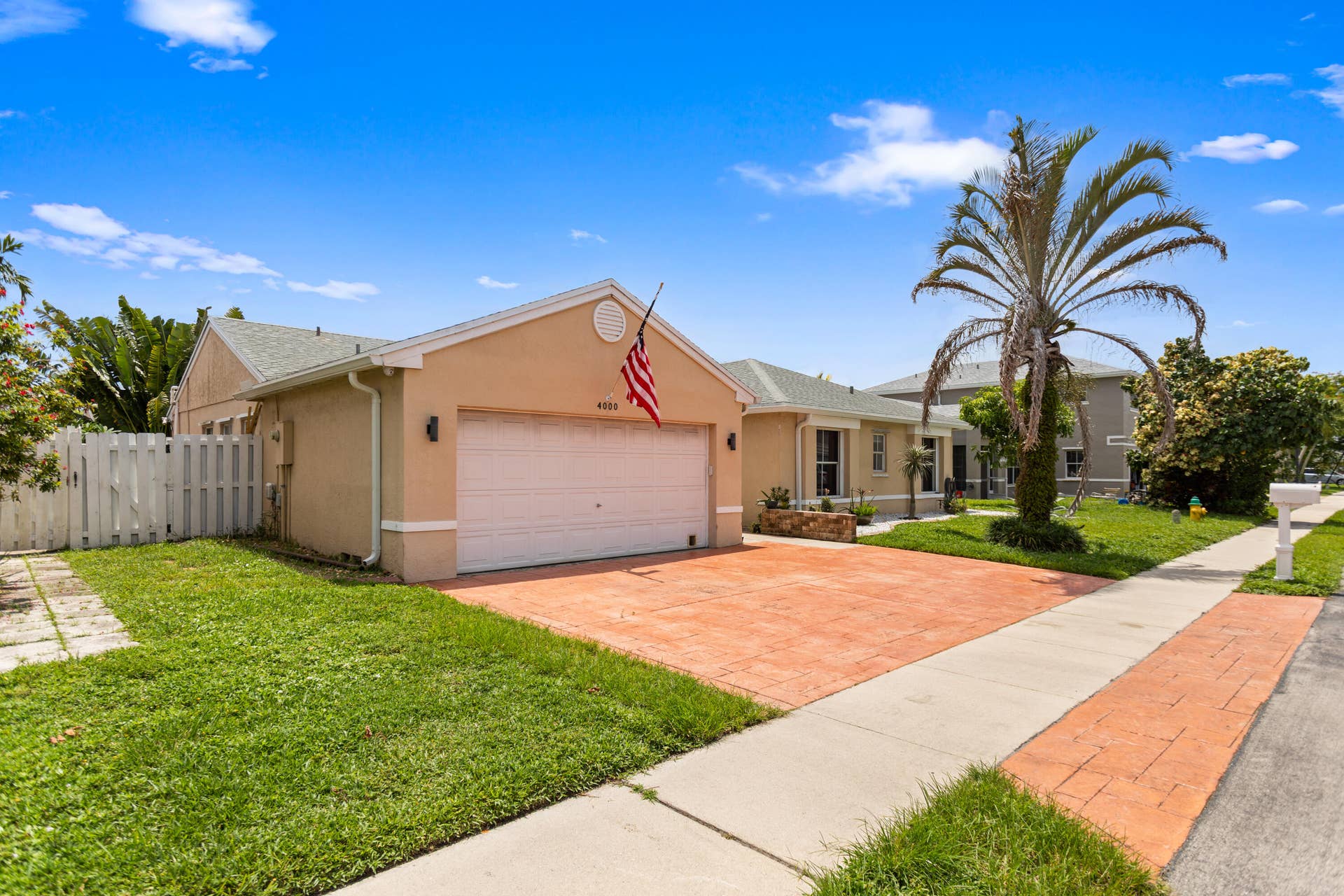 4000 SW 72ND Drive, Davie, FL 33314 585A4945