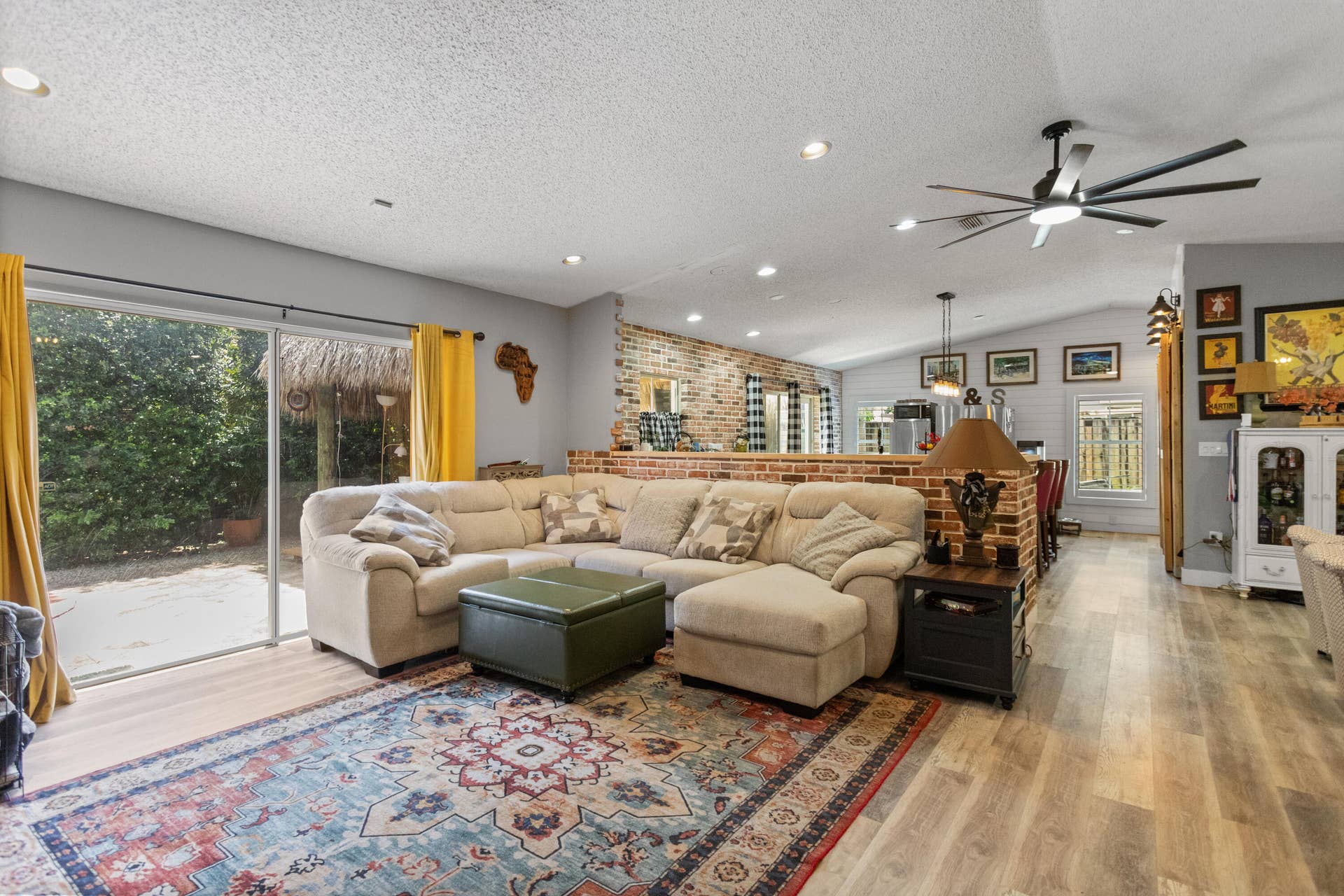 4000 SW 72ND Drive, Davie, FL 33314 585A4720