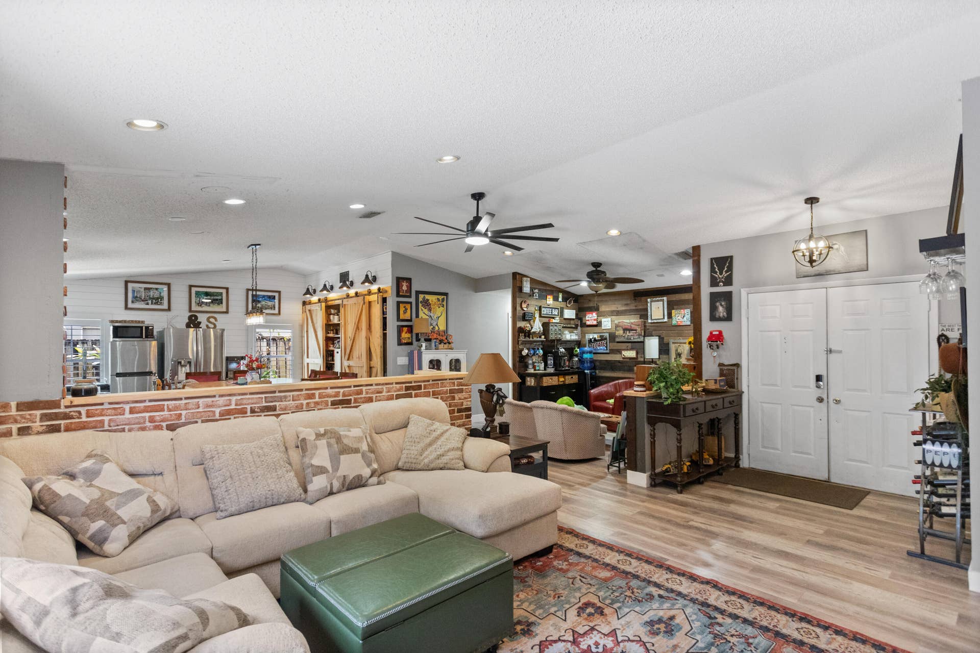 4000 SW 72ND Drive, Davie, FL 33314 585A4726