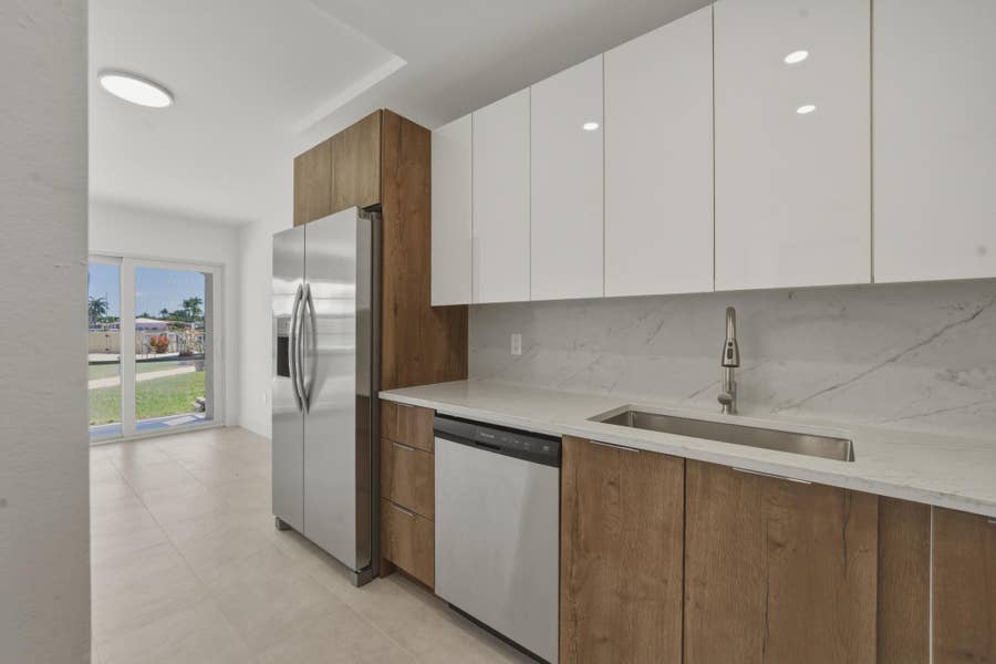Property photo for 700 Pine Drive, #105, Pompano Beach, FL