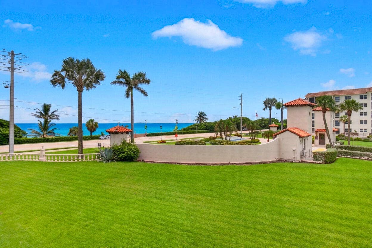 2871 N OCEAN Boulevard, #C205, Boca Raton, FL 33431 balcony2
