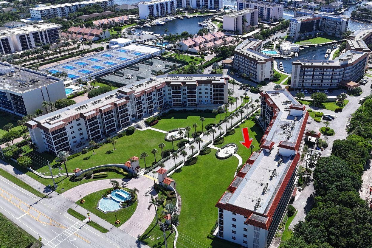2871 N OCEAN Boulevard, #C205, Boca Raton, FL 33431 drone (5)