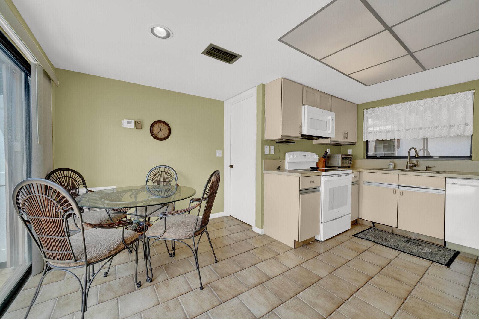 5569 Lakeview Mews Drive, Boynton Beach, FL 33437 13_Image_13_mls