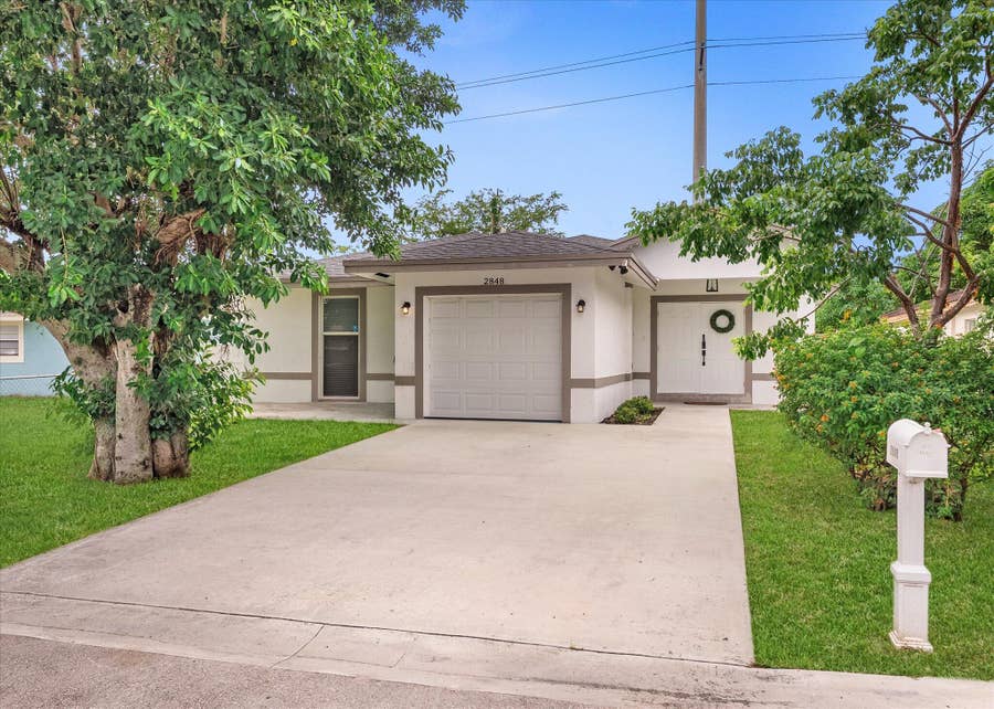 Property photo for 2848 NW 9th Place, Fort Lauderdale, FL