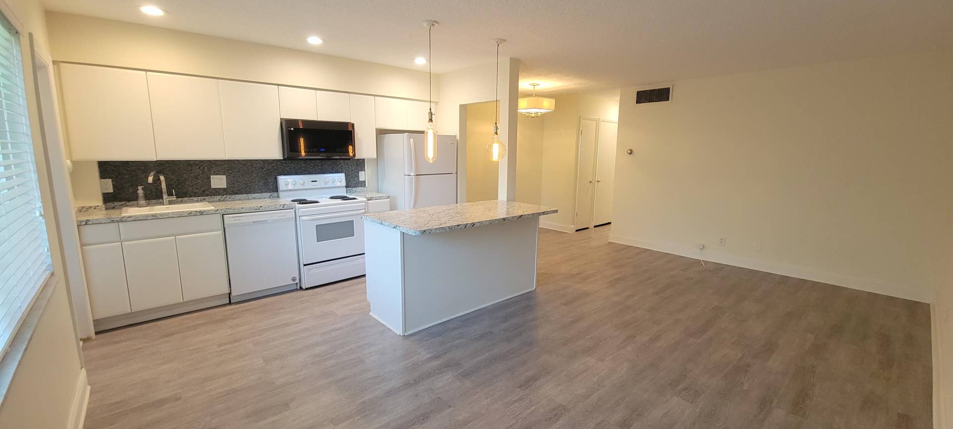 2110 NE 39TH Street, #3B, Fort Lauderdale, FL 33308 20240719_125911