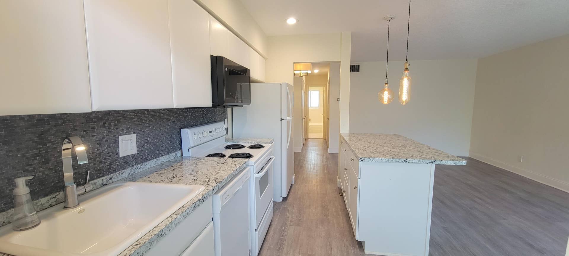 2110 NE 39TH Street, #3B, Fort Lauderdale, FL 33308 20240719_125755