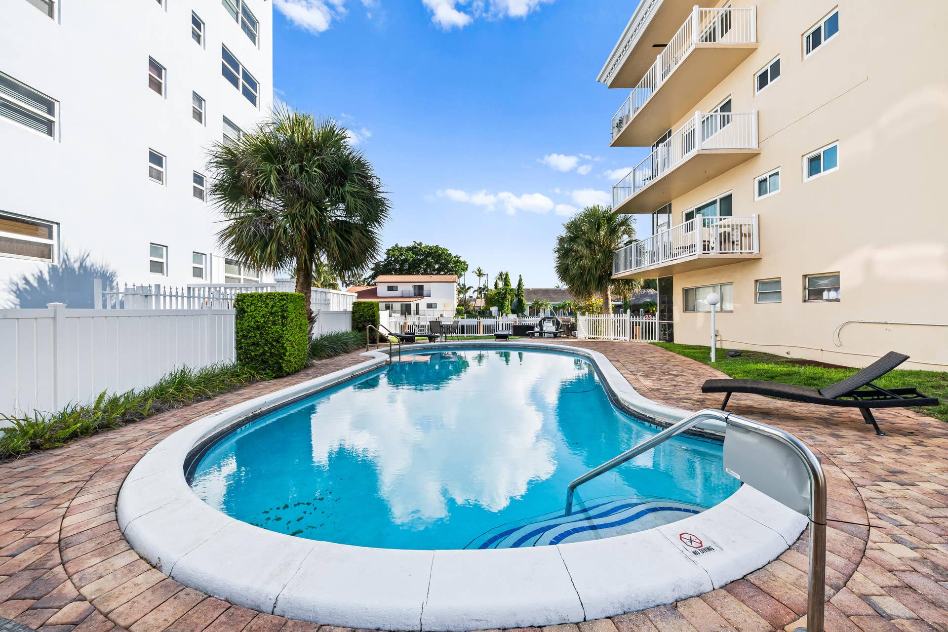 2841 NE 33rd Court, #403, Fort Lauderdale, FL 33306 DSC_7253