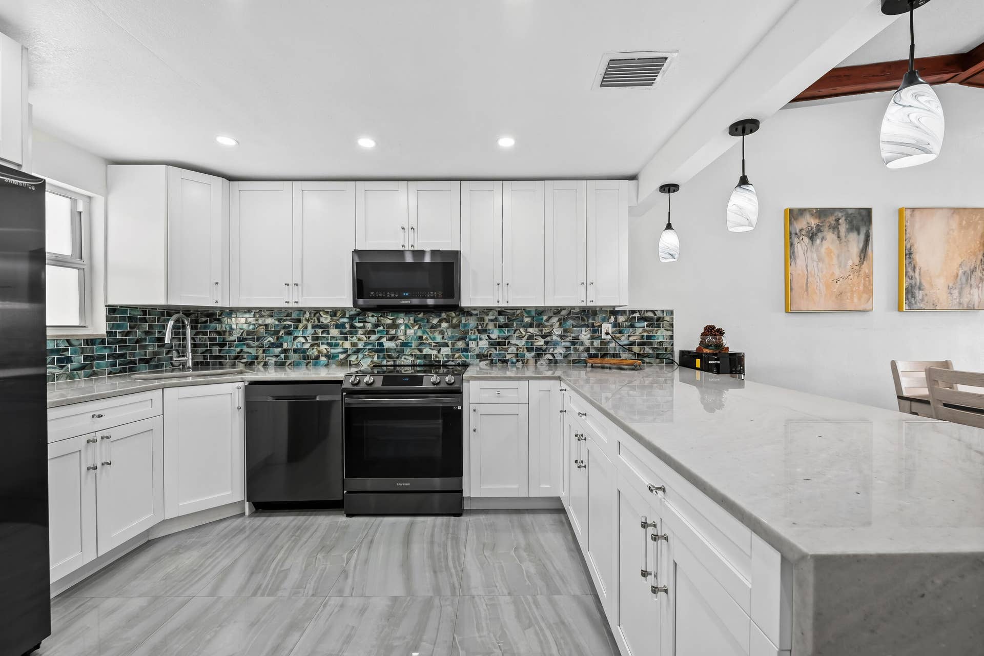 2841 NE 33rd Court, #403, Fort Lauderdale, FL 33306 DSC_7227