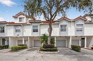 2058 ALTA MEADOWS Lane, #2512, Delray Beach, Delray Beach, FL 33444 Tierra verde garage