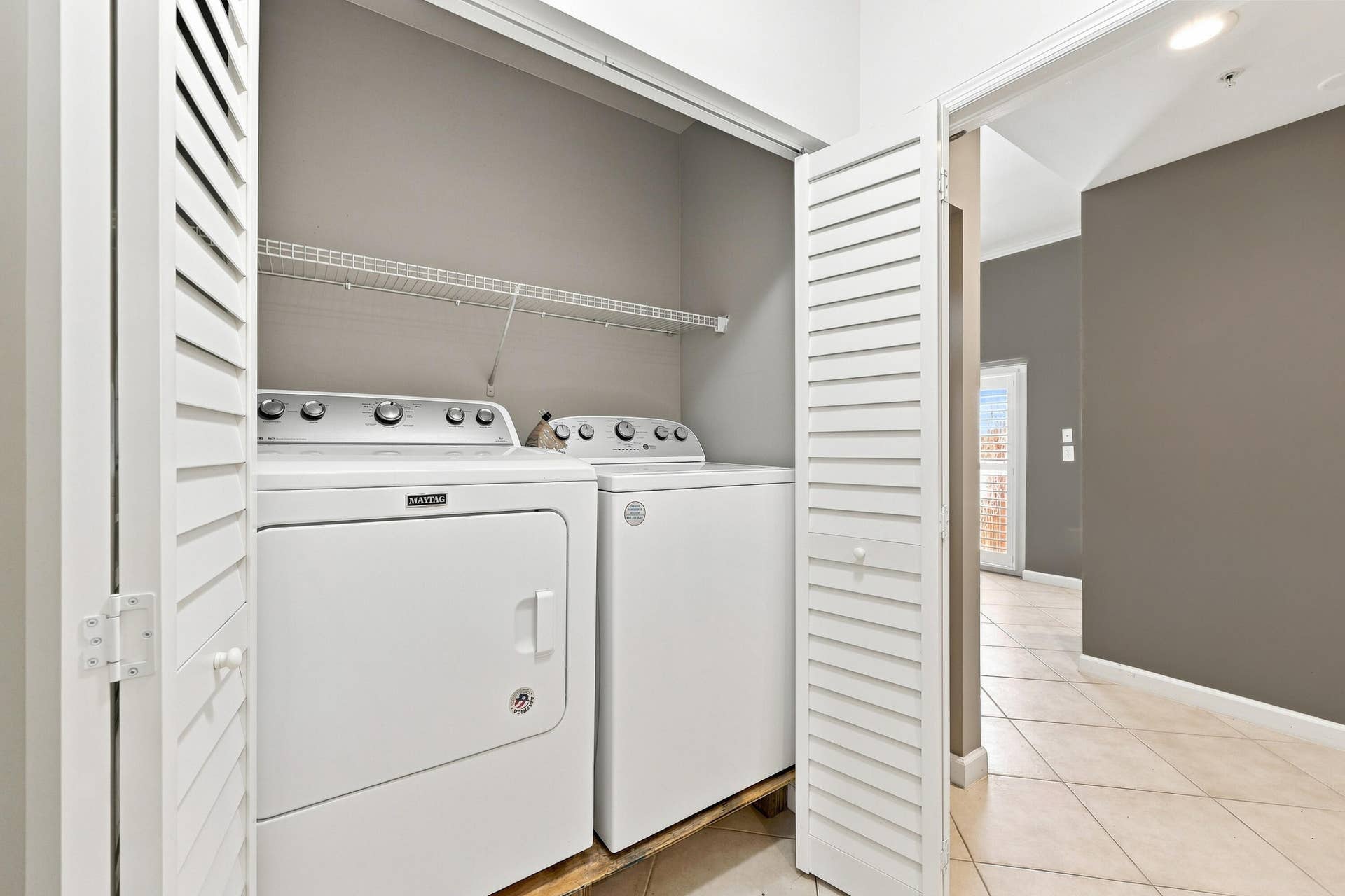 2332 Vintage Drive, Lighthouse Point, FL 33064 Laundry Closet